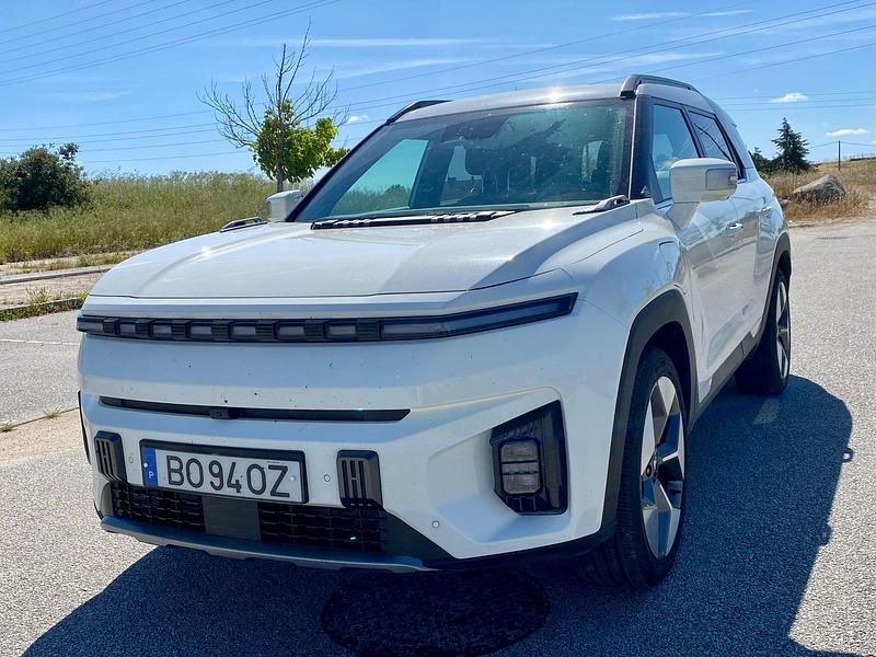 Branco Usado 2024 Ssangyong (KGM) Torres EVX SUV | € 41.900 - Imagem 1/4