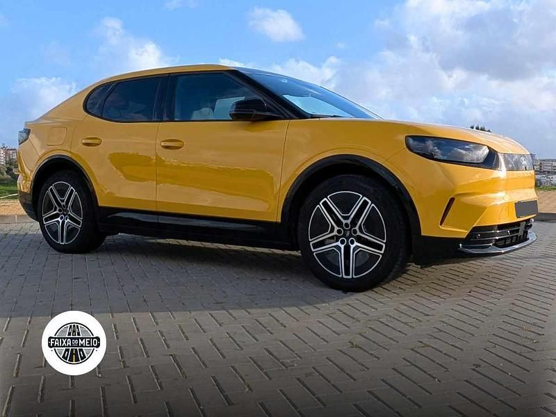 Usado Ford Capri Extended Range 210 kW (286 HP) 2025 Outra SUV