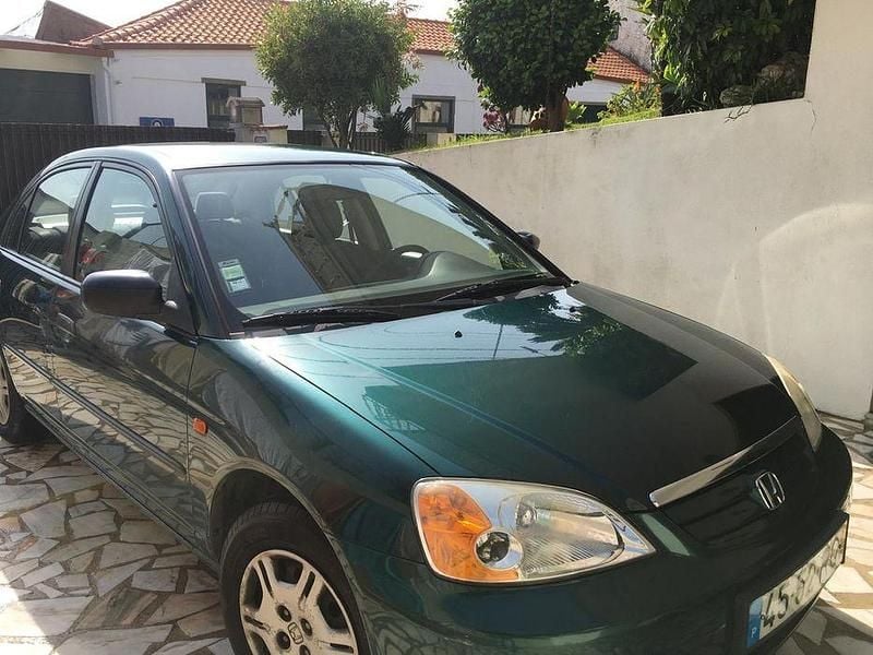 Usado 2001 Honda Civic LS Sedan | € 3.750 (Bom preço) - Imagem 1/4