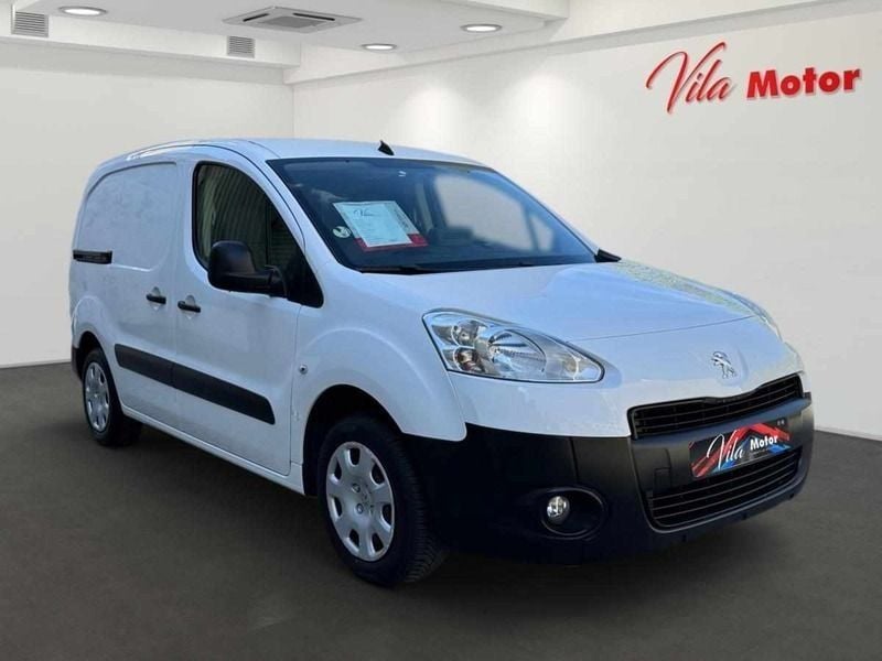 Branco Usado 2015 Peugeot Partner Van | € 11.000 (Preço justo) - Imagem 1/4