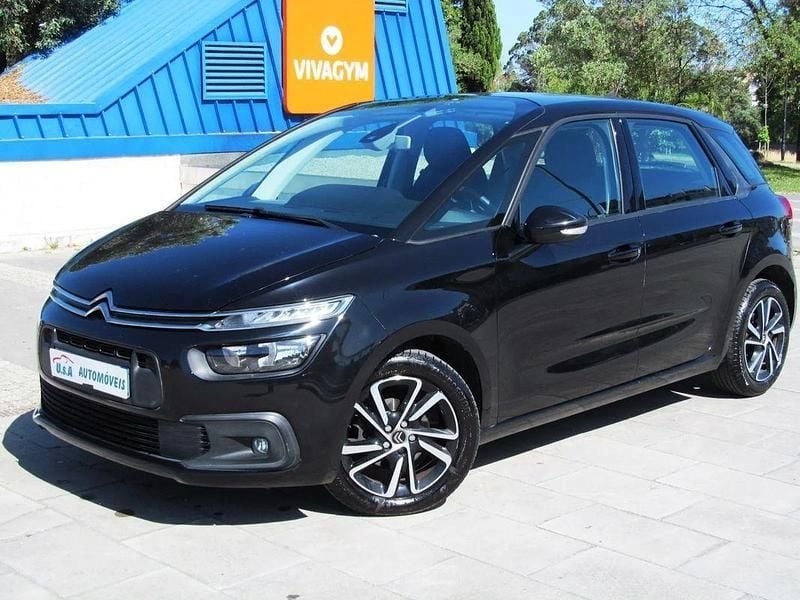 Preto Usado 2020 Citroën C4 Shine Monovolume | € 15.990 (Super Preço) - Imagem 1/4