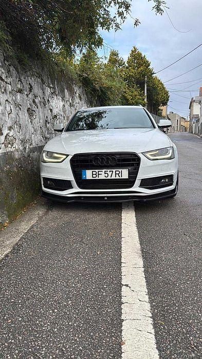Usado 2013 Audi A4 S-Line Carrinha | € 16.500 (Caro) - Imagem 1/4