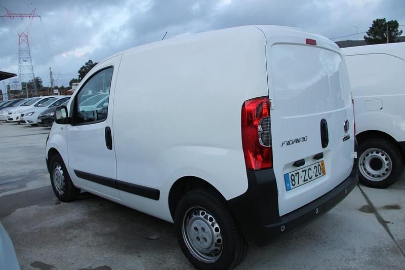 Usado Fiat Fiorino 80 HP (58 kW) 2019 Branco Monovolume