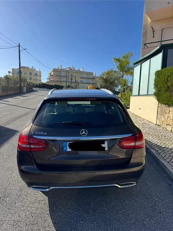 Usado Mercedes C220 170 HP (125 kW) 2017 Outra Carrinha