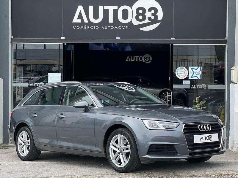 Cinza Usado 2018 Audi A4 Sport Carrinha | € 24.990 (Preço justo) - Imagem 1/4
