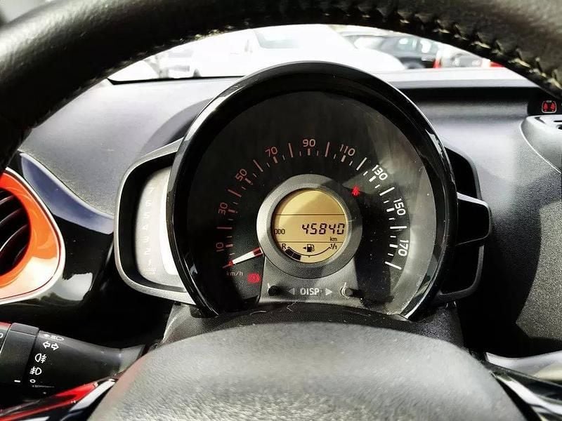 Usado Peugeot 108 GT-line 82 HP (60 kW) 2017 Vermelho Citadino