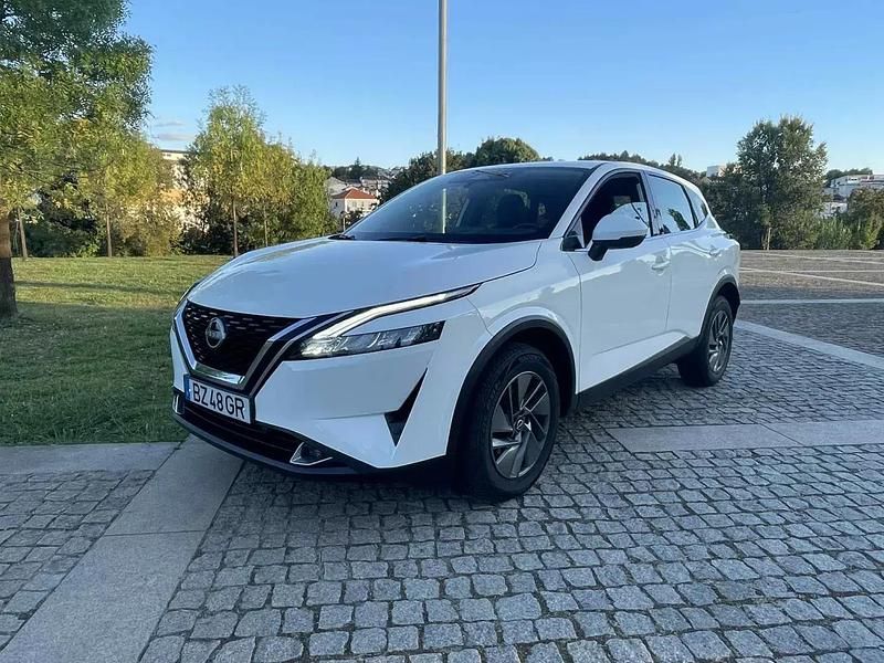 Branco Usado 2022 Nissan Qashqai Premium Edition SUV | € 24.500 (Preço justo) - Imagem 1/4