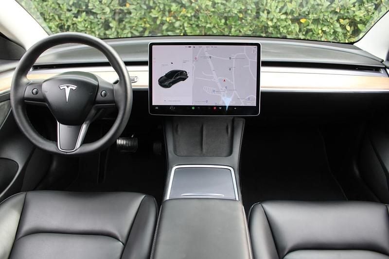 Usado Tesla Model 3 225 kW (306 HP) 2021 Cinzento Sedan