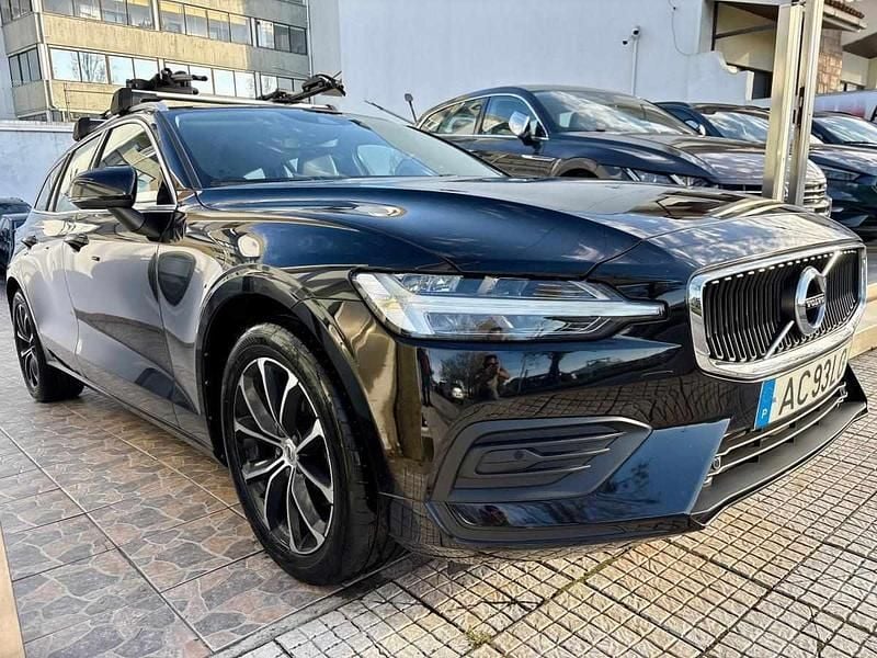 Preto Usado 2020 Volvo V60 Carrinha | € 23.950 (Bom preço) - Imagem 1/4