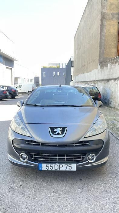 Usado 2007 Peugeot 207 CC Cabrios | € 4.500 (Super Preço) - Imagem 1/4