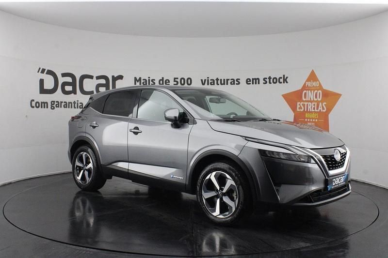 Cinzento Usado 2024 Nissan Qashqai N-Connecta SUV | € 27.799 (Bom preço) - Imagem 1/4