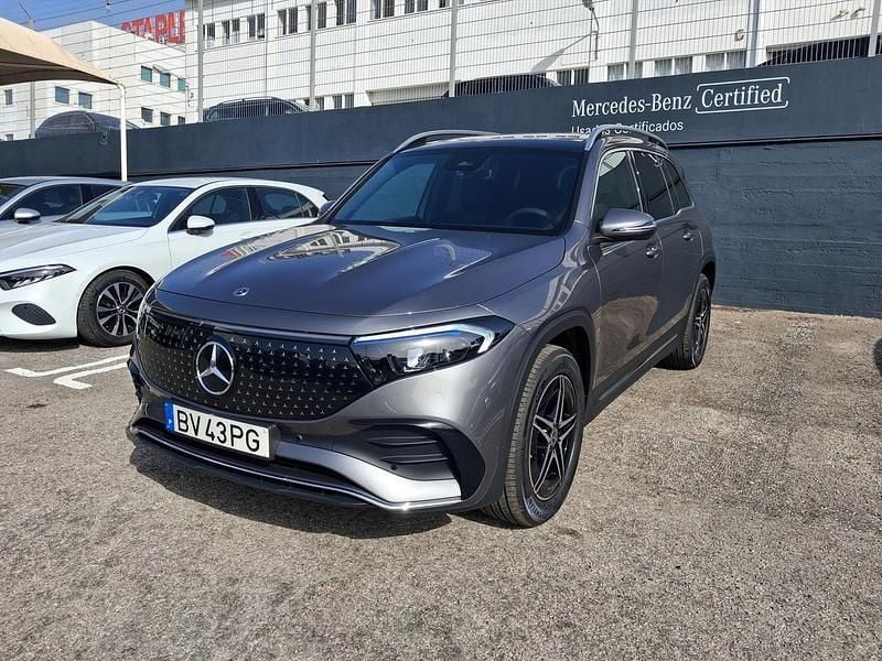 Cinza Usado 2025 Mercedes EQB250+ Edition SUV | € 58.000 (Preço elevado) - Imagem 1/4