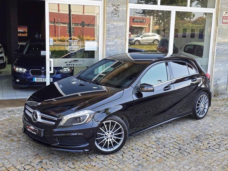 Preto Usado 2013 Mercedes A220 AMG | € 17.950 - Imagem 1/4