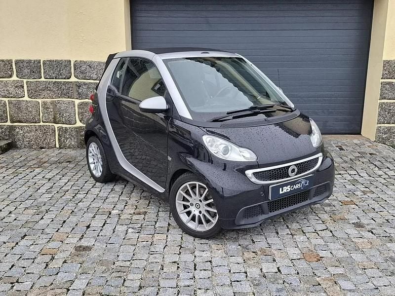 Usado Smart ForTwo Cabrio Passion 54 HP (39 kW) 2013 Preto Cabrios