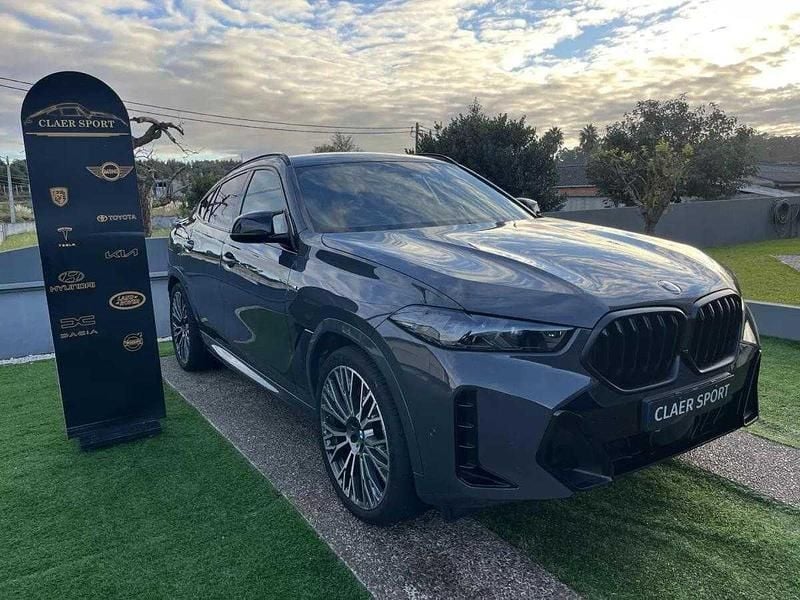 Cinza Usado 2023 BMW X6 Comfort Edition SUV | € 110.000 - Imagem 1/4