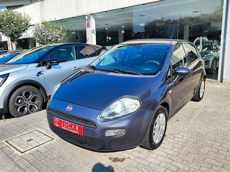 Cinza Usado 2017 Fiat Punto Easy Citadino | € 8.900 (Preço justo) - Imagem 1/4