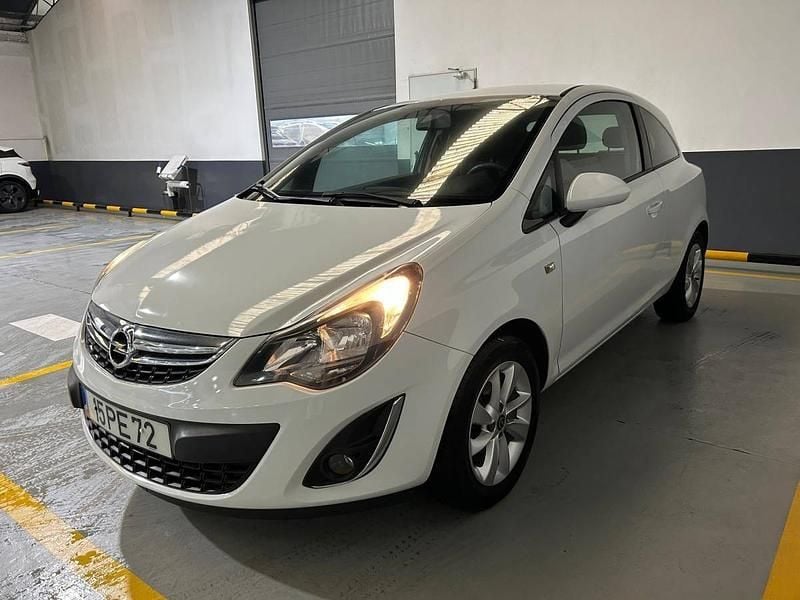 Usado Opel Corsa 85 HP (62 kW) 2014 Branco Citadino