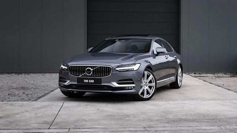 Usado Volvo S90 Inscription 190 HP (139 kW) 2016 Cinzento Sedan