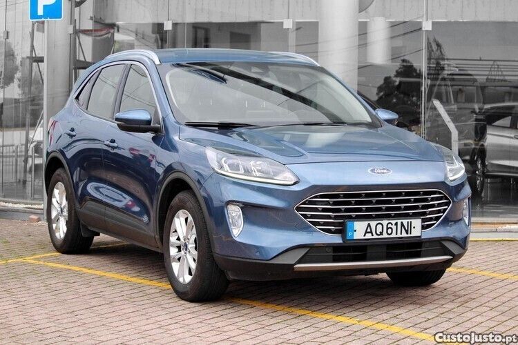 Azul Usado 2022 Ford Kuga Titanium SUV | € 26.750 (Preço justo) - Imagem 1/1