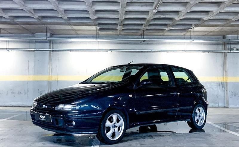 Usado 2001 Fiat Bravo Citadino | € 2.399 - Imagem 1/4