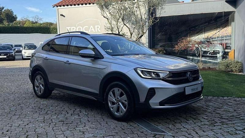 Cinzento Usado 2022 VW Taigo Life SUV | € 15.950 (Preço justo) - Imagem 1/4