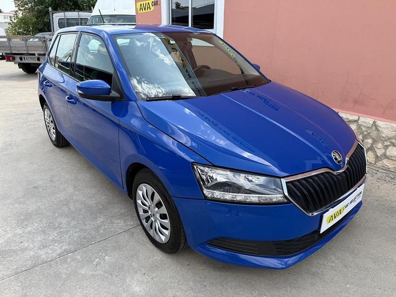 Usado Skoda Fabia Active 75 HP (55 kW) 2019 Azul
