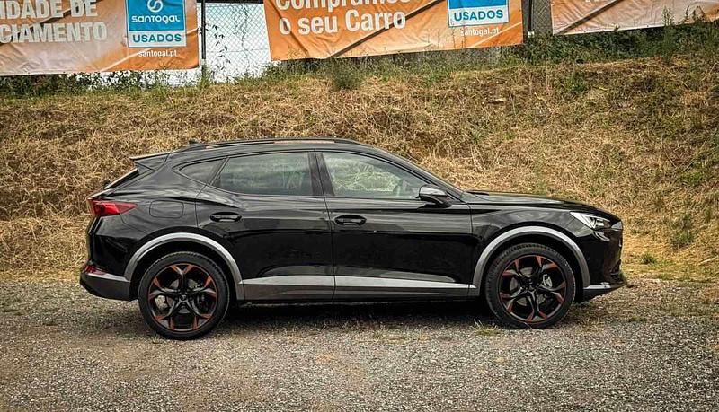 Usado Cupra Formentor 150 HP (110 kW) 2024 Preto SUV