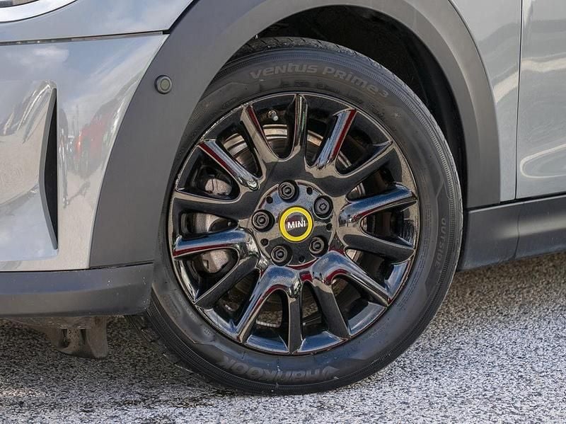 Usado Mini Cooper SE 135 kW (184 HP) 2022 Cinza Citadino