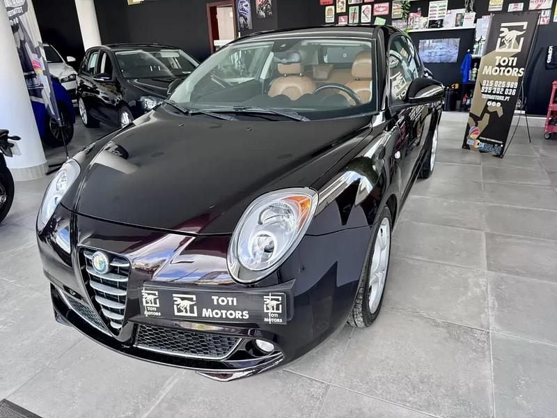 Preto Usado 2011 Alfa Romeo MiTo Turismo Citadino | € 7.900 (Preço justo) - Imagem 1/4
