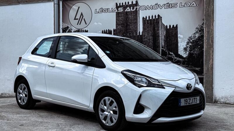Branco Usado 2019 Toyota Yaris | € 7.750 (Bom preço) - Imagem 1/4