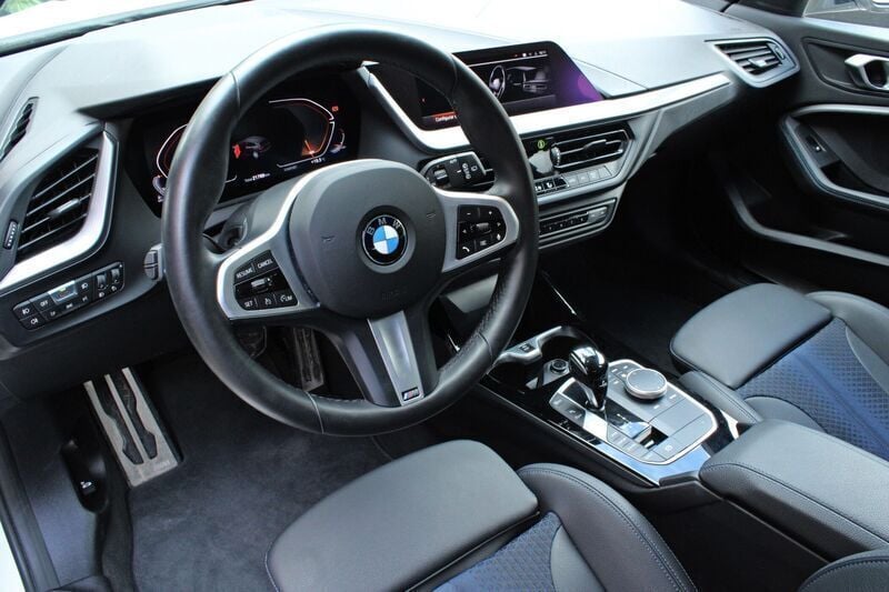 Usado BMW 116 116 HP (85 kW) 2024 Branco Citadino