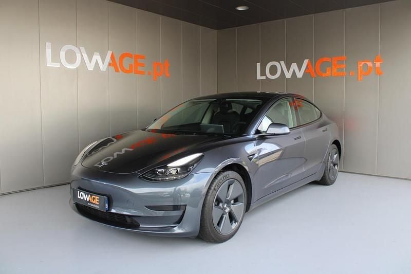 Usado Tesla Model 3 225 kW (306 HP) 2021 Cinzento Sedan
