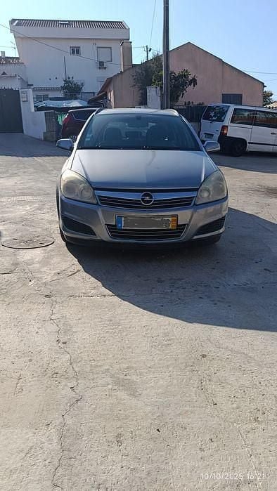 Usado 2008 Opel Astra Sedan | € 1.200 (Super Preço) - Imagem 1/4