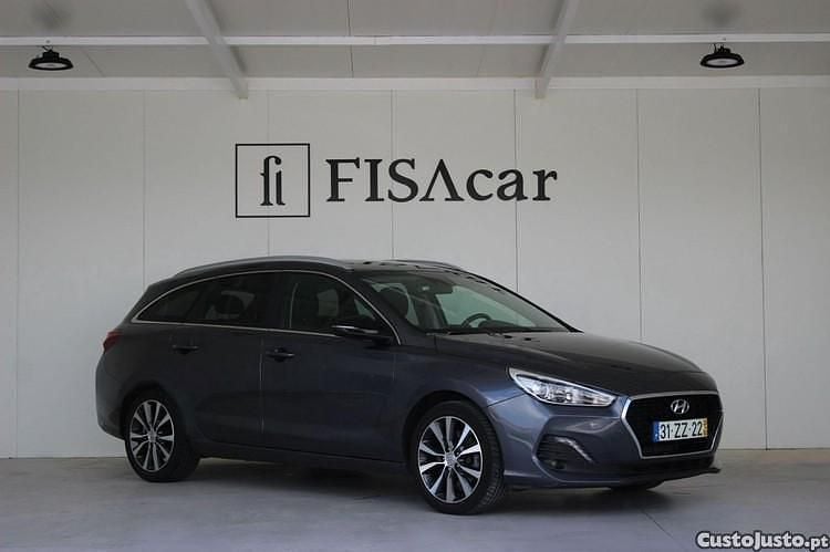 Cinza Usado 2020 Hyundai i30 Style Carrinha | € 16.900 (Bom preço) - Imagem 1/1