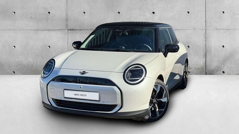 Nanuq white metalizado Novo 2025 Mini Cooper Citadino | € 34.390 (Caro) - Imagem 1/4