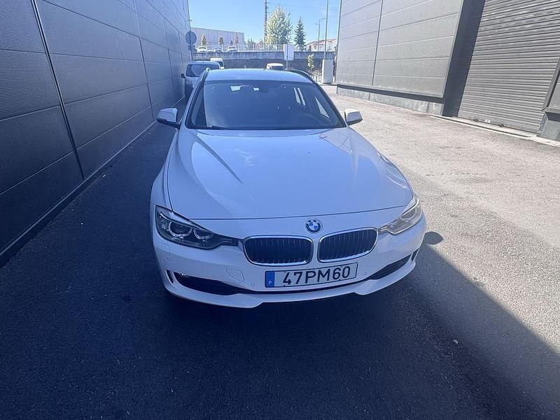 Usado 2012 BMW 320 Carrinha | € 13.500 (Super Preço) - Imagem 1/4