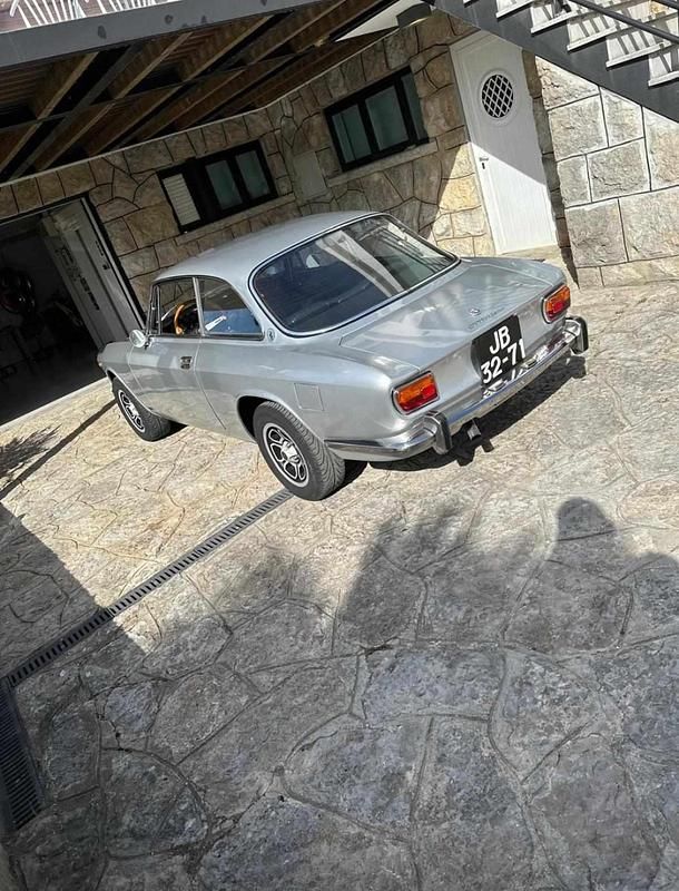 Usado Alfa Romeo GT 165 HP (121 kW) 2004 Cinzento Coupé