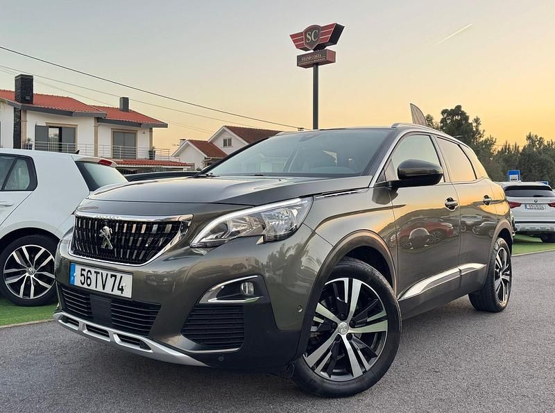Cinza Usado 2017 Peugeot 3008 Allure Carrinha | € 17.750 (Bom preço) - Imagem 1/4