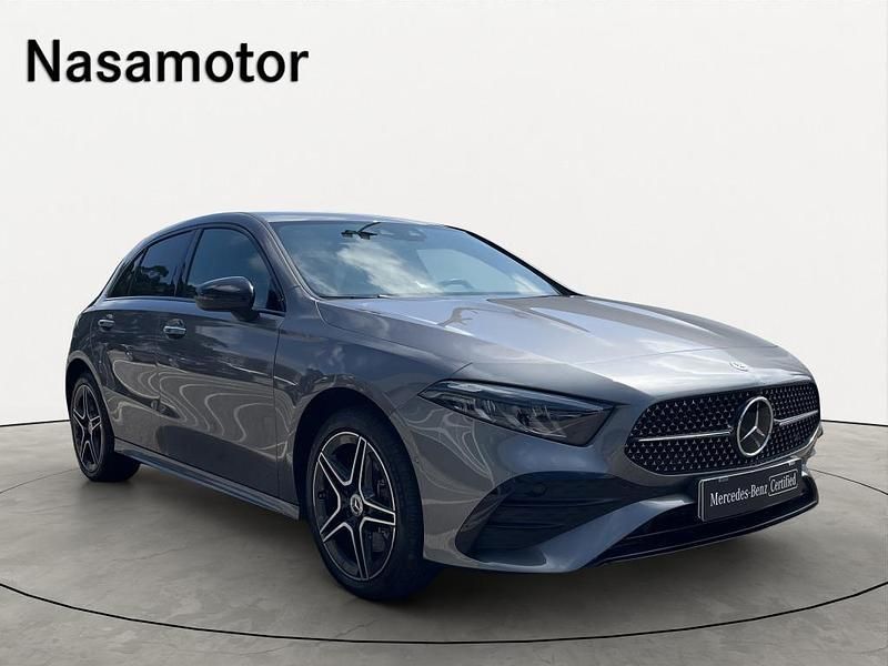 Cinzento escuro metalizado Usado 2023 Mercedes A250 | € 37.500 (Preço justo) - Imagem 1/4