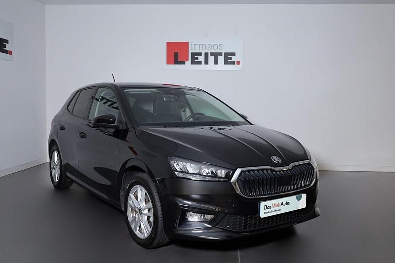 Preto Usado 2024 Skoda Fabia | € 22.500 (Caro) - Imagem 1/4