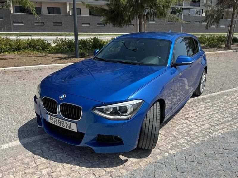 Azul Usado 2015 BMW 116 Citadino | € 11.990 (Preço justo) - Imagem 1/4