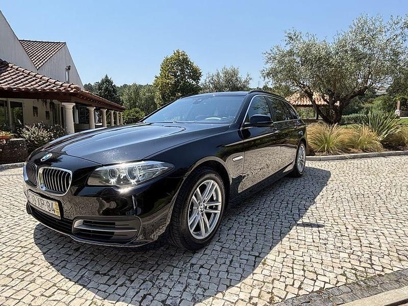 Usado 2017 BMW 520 Carrinha | € 23.900 (Super Preço) - Imagem 1/4