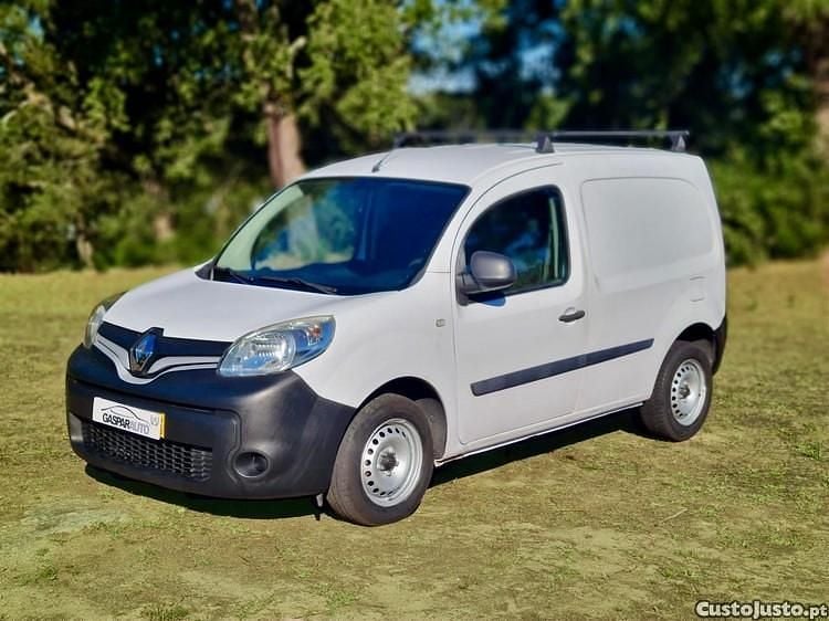 Branco Usado 2015 Renault Kangoo Monovolume | € 7.500 (Preço justo) - Imagem 1/1