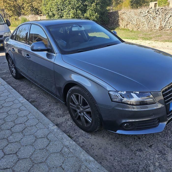 Usado Audi A4 140 HP (102 kW) 2008 Sedan