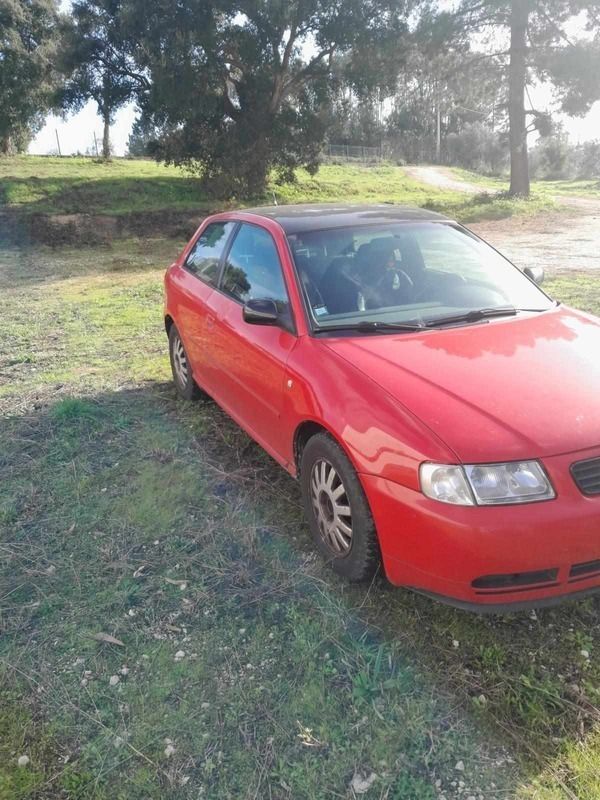 Vermelho Usado 1998 Audi A3 Citadino | € 1.790 (Bom preço) - Imagem 1/1