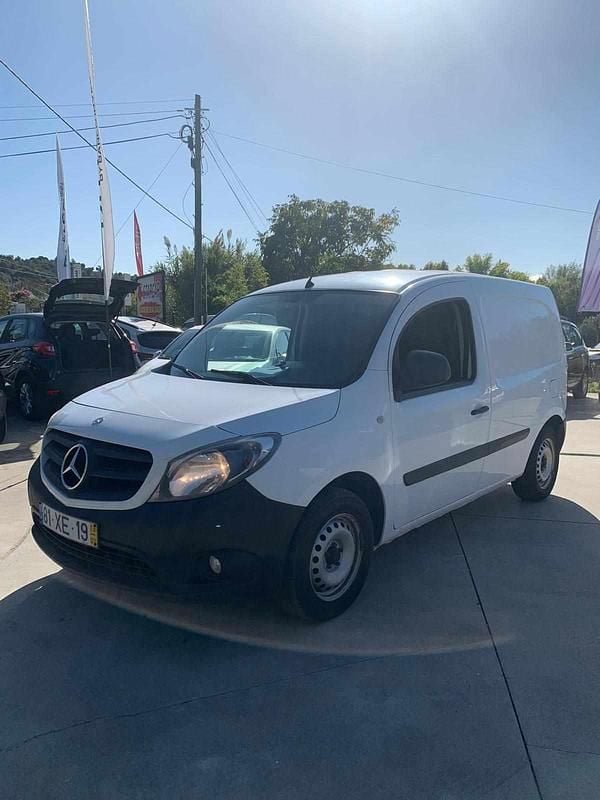 Branco Usado 2019 Mercedes Citan 109 | € 14.900 - Imagem 1/4