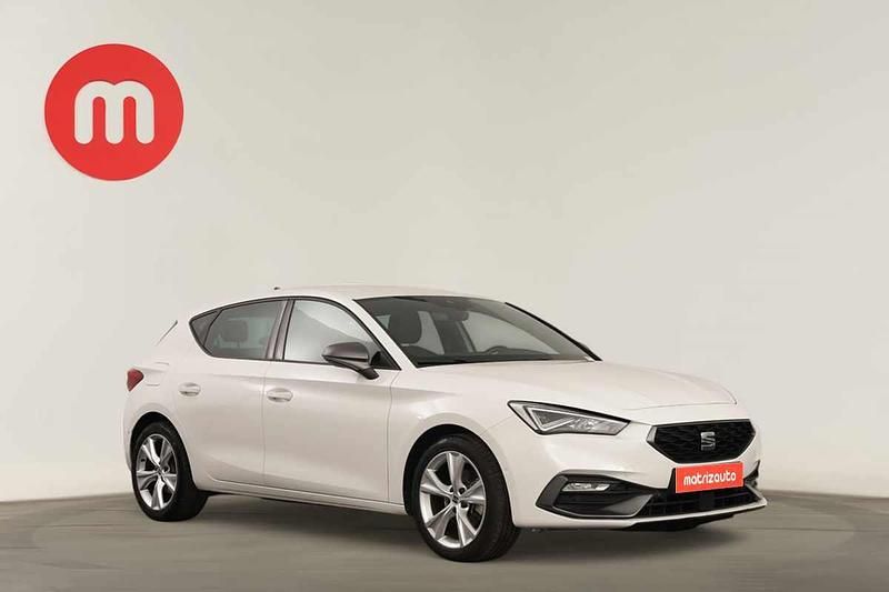 Branco Usado 2022 Seat Leon | € 20.499 (Preço elevado) - Imagem 1/4