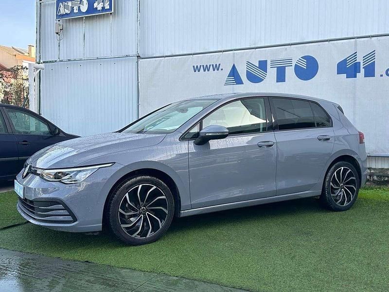 Usado VW Golf VIII Sportline 110 HP (80 kW) 2023 Cinza
