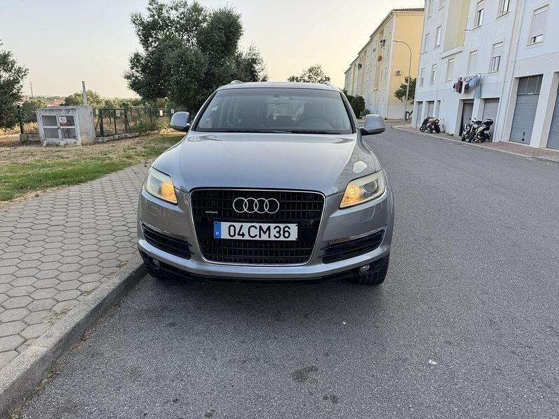Usado 2006 Audi Q7 SUV | € 12.300 - Imagem 1/4