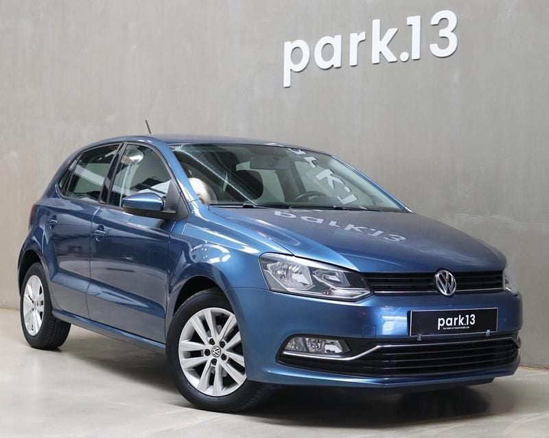 Azul Usado 2015 VW Polo Citadino | € 11.490 (Preço justo) - Imagem 1/4